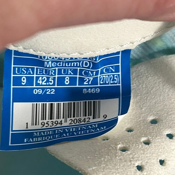 NEW Brooks ELMN8 7 Running Cleats - Picture 11 of 12